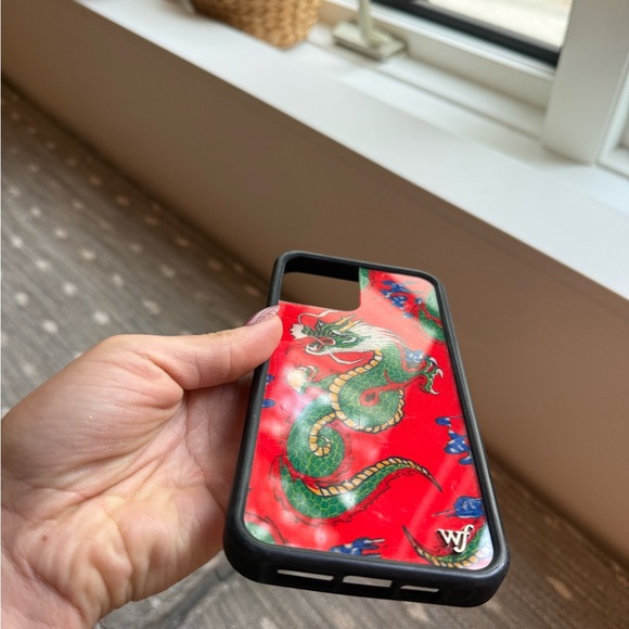 Wildflower Dragon iPhone 12 PRO MAX case - Picture 3 of 3